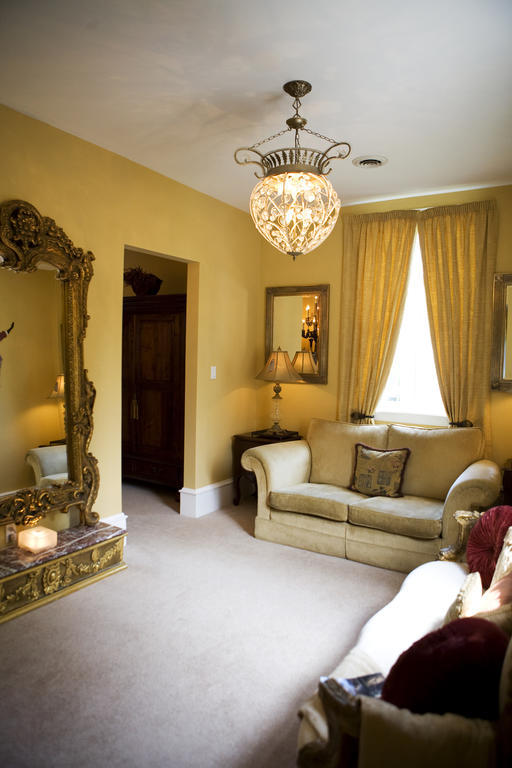 The Georgian Residence Luxury Boutique Suites