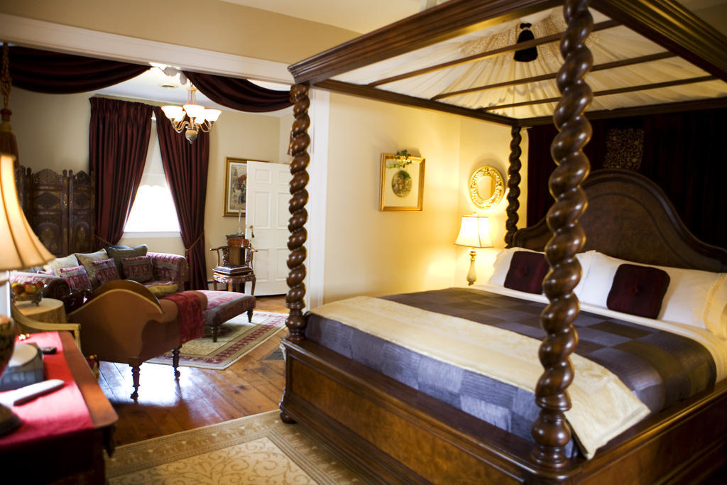 Guest house The Georgian Residence Luxury Boutique Suites 5*